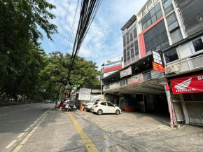 Almic Guesthouse Jakarta